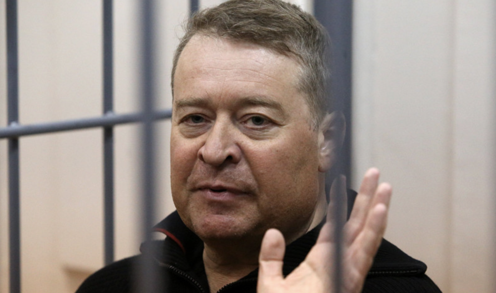 У бывшего главы Республики Марий Эл забрали все, что накопил: 120 объектов, 16 машин, золото, валюту... - на 2,2 млрд