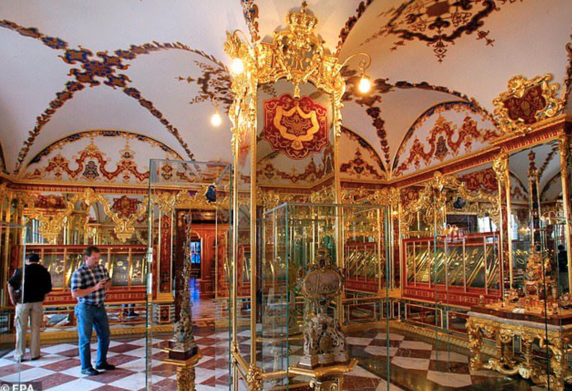 Кража века в Европе: сокровища на миллиард Евро стащили из музея, который часто посещал Путин, когда работал в Германии 