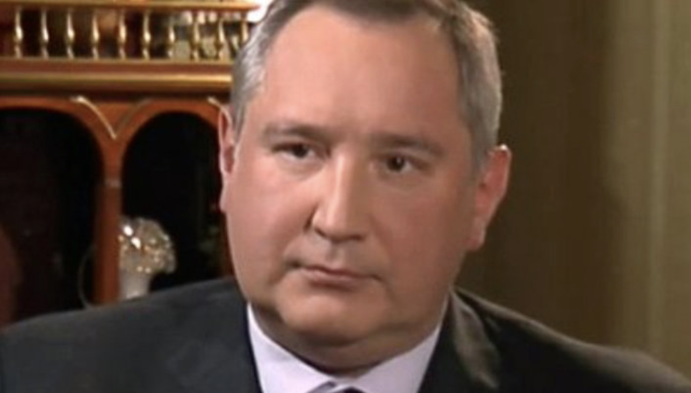 Рогозин пообещал создать "лифт на Луну" за "колоссальные деньги"