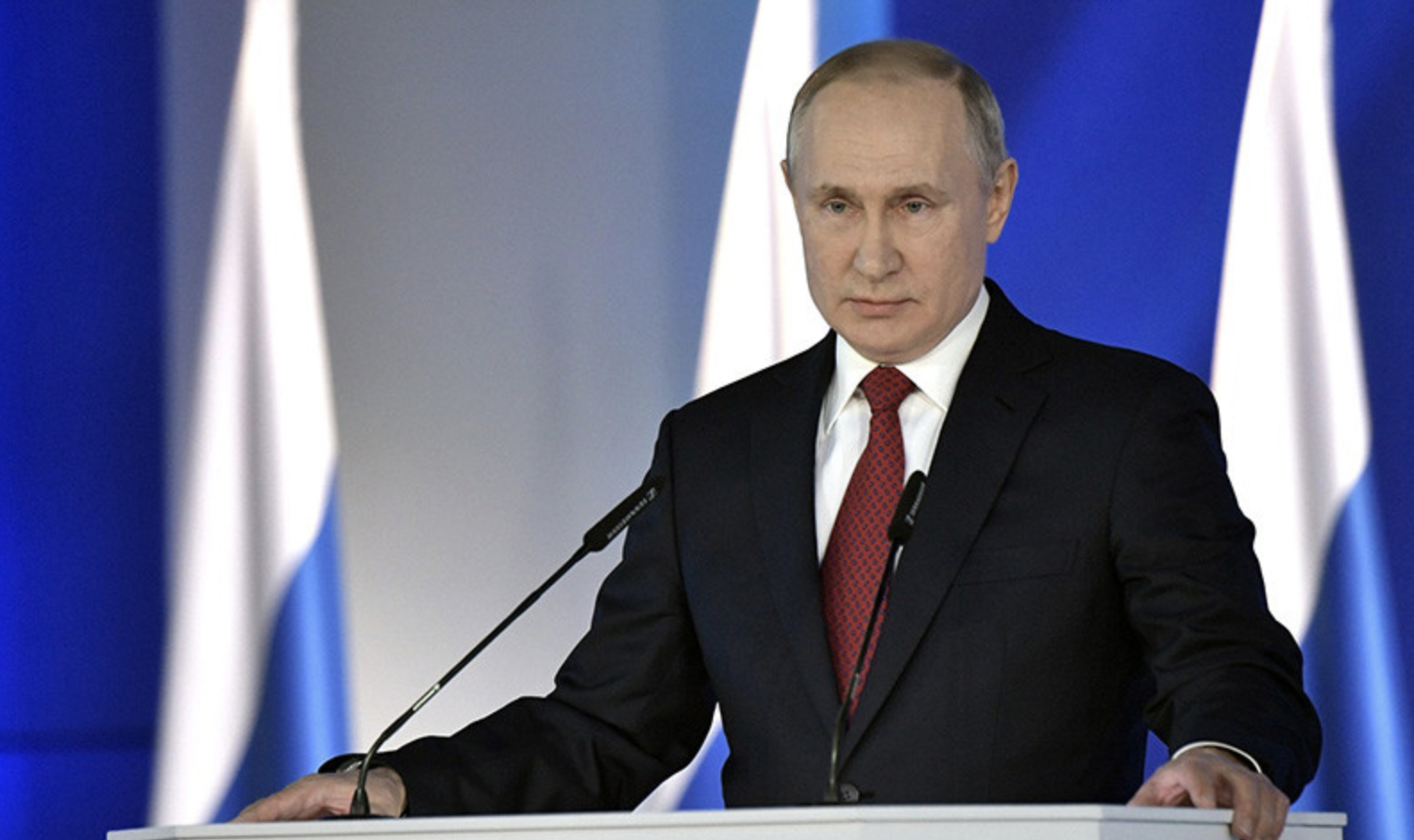 Послание Федеральному собранию и отставка правительства повысили рейтинг Путина