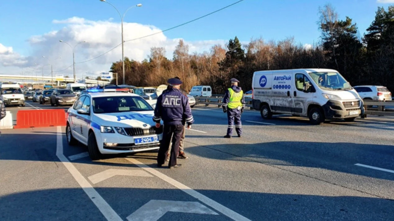 С 15 апреля в Москве обязательны цифровые пропуска: кому нужны, где получить, как пользоваться