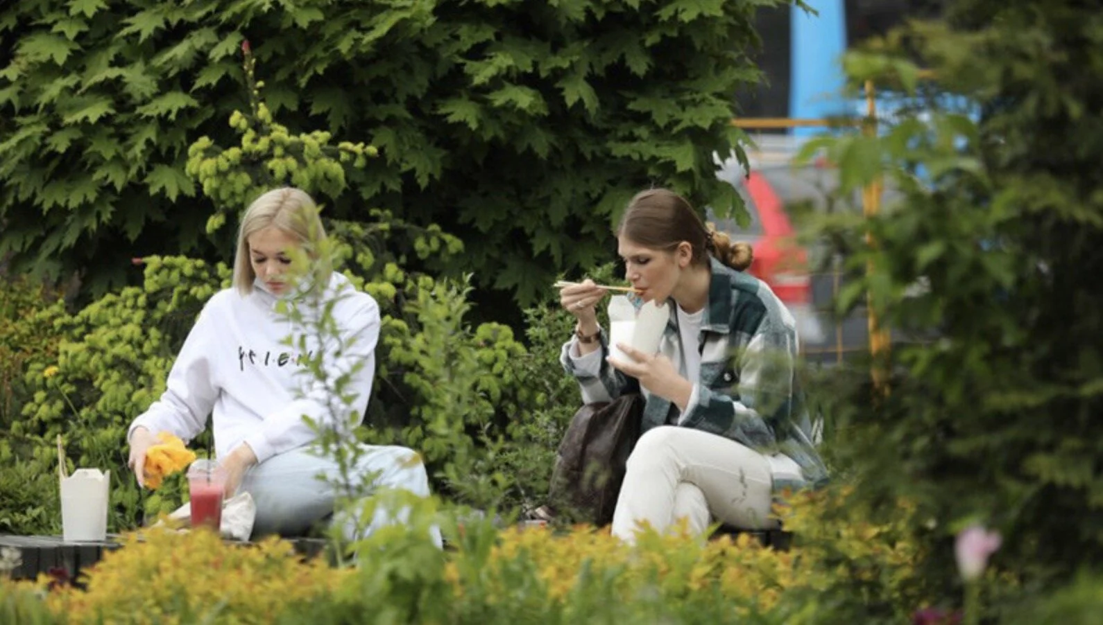 Исследование: четверть россиян уверены, что никакой эпидемии нет, это "выдумка заинтересованных лиц"