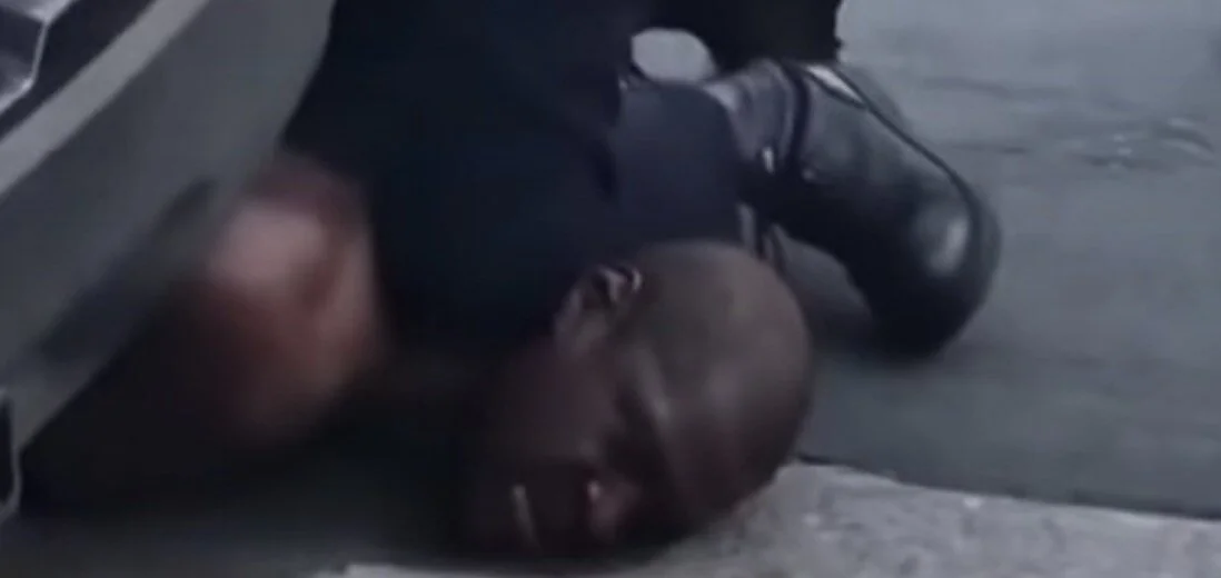 Независимая и официальная экспертизы разошлись в причинах смерти Флойда, но сошлись в том, что она была насильственной