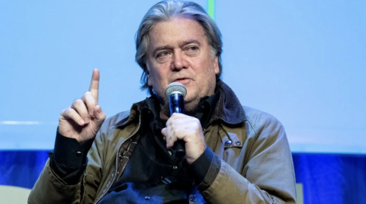 США обещают миру "шок" от сведений перебежчиков из Китая о коронавирусе