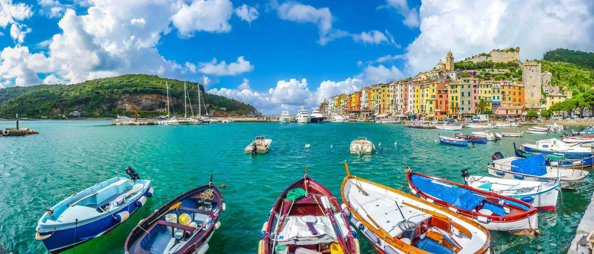 Россияне используют лазейку для отдыха на средиземноморских пляжах