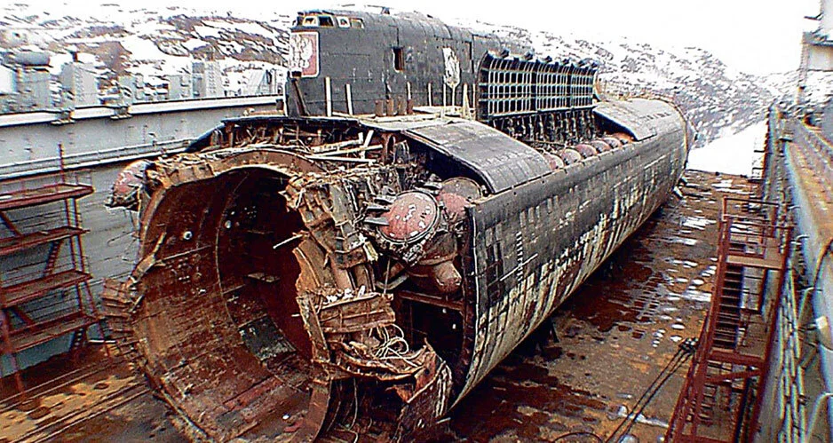 Подводное землетрясение России: 20 лет катастрофе "Курска"
