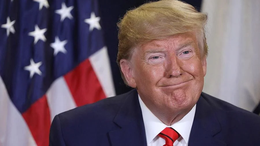 Когда Россия появляется в новостях, он их выключает: Трамп просто хочет "ладить" с Россией 