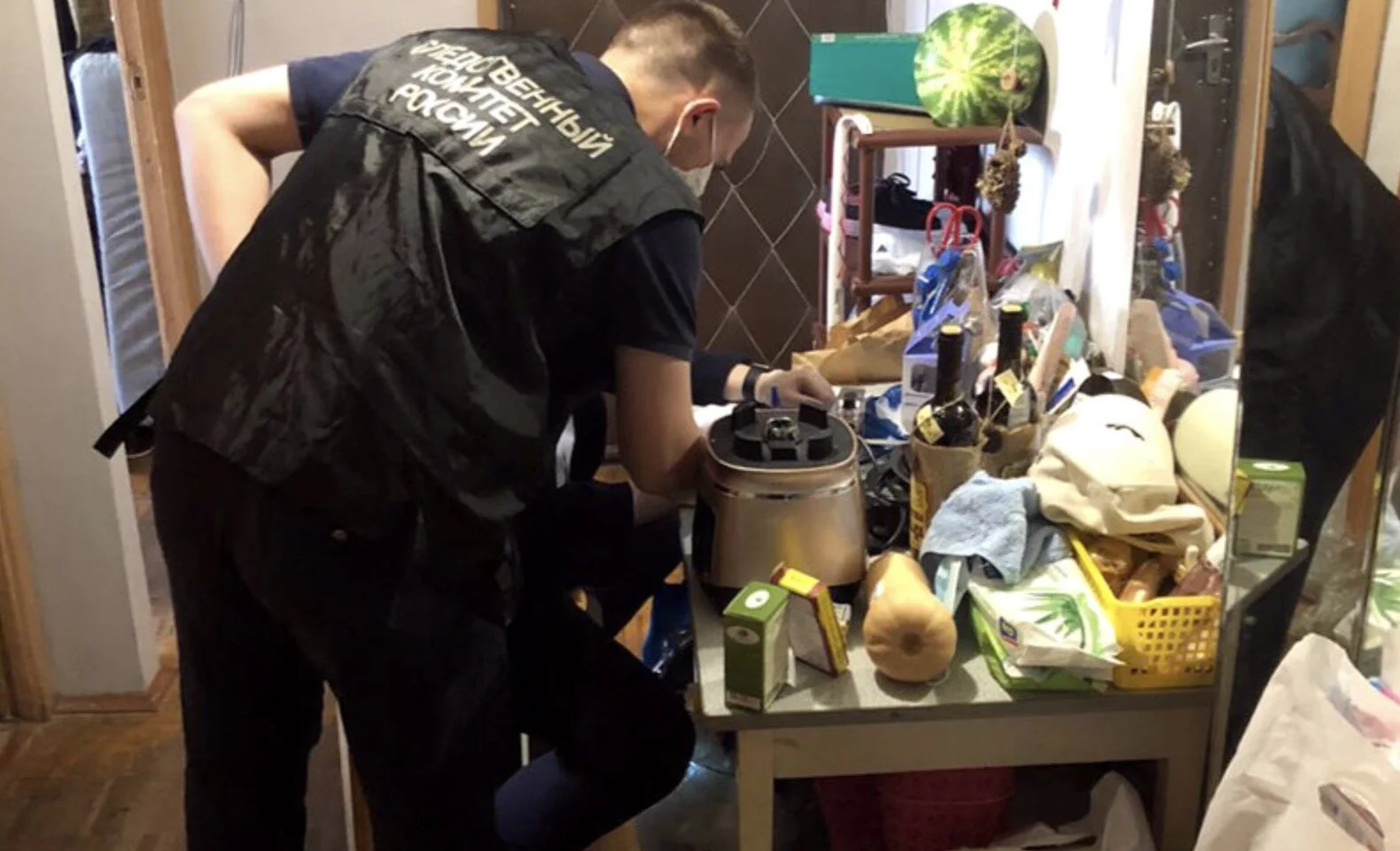 Следственный комитет по делу о торговле детьми готовит аресты одиноких мужчин, обратившихся к суррогатным матерям, полагая, что они геи