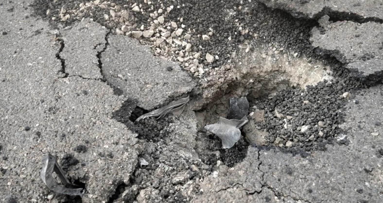 Армения обвинила Азербайджан в ударе по Степанакерту баллистическими ракетами