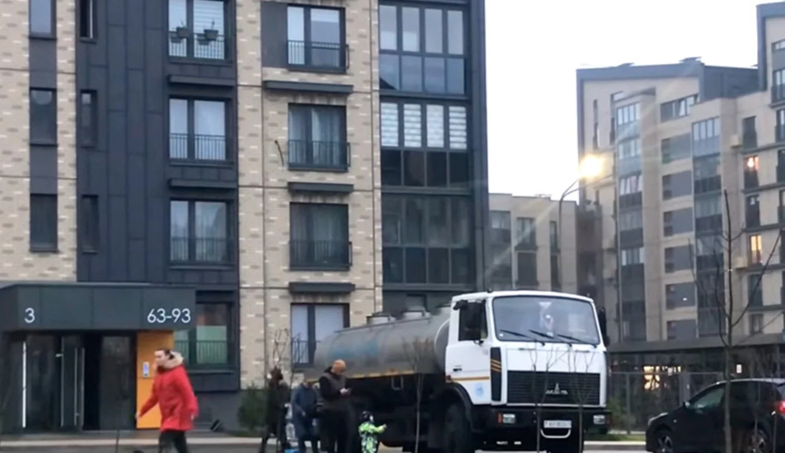 В "оппозиционном" районе Минска пропали вода и отопление: новое слово в репрессиях