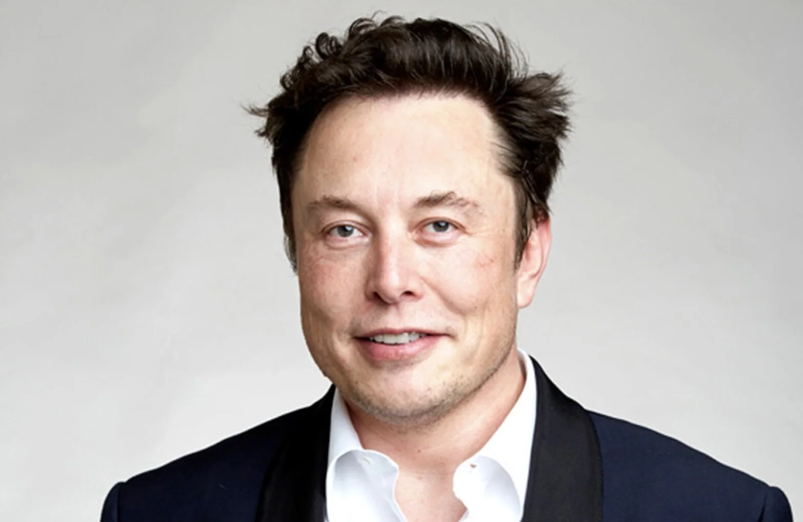 Илон Маск стал вторым в списке богатейших людей мира, потеснив Билла Гейтса
