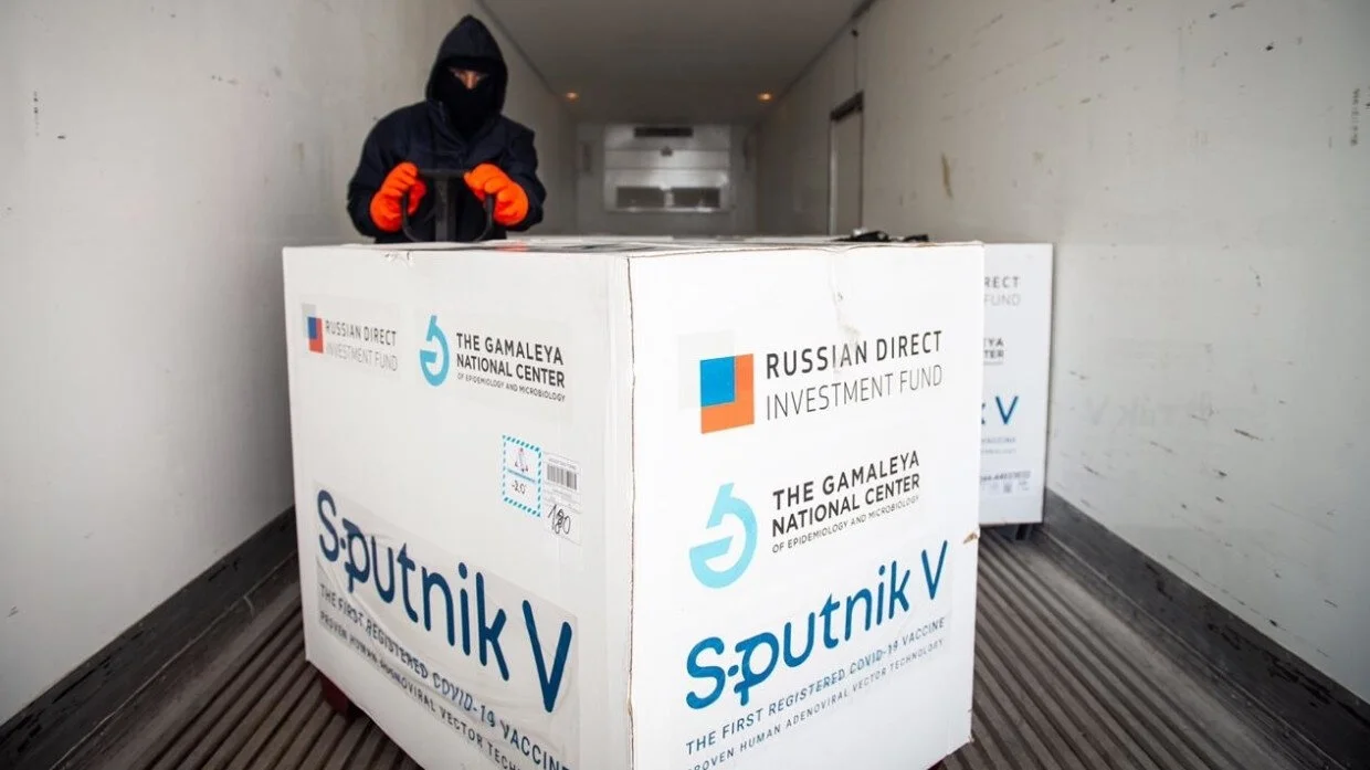 Канцлер Австрии заявил о планах купить у России 1 млн доз «Спутника V»