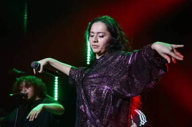 Представитель Русской православной церкви выступил против песни Манижи на "Евровидении" - он считает неприемлемым "унижение женского достоинства"