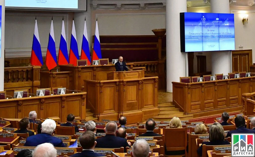 В России будут проработаны новые меры по поддержке семей - Владимир Путин анонсировал некоторые программы 