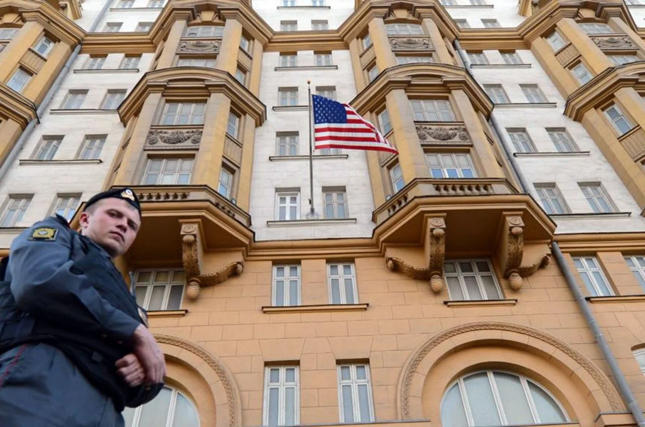  США подорвали свою консульскую работу в России - так официальный представитель МИД РФ Мария Захарова прокомментировала дипломатические распри