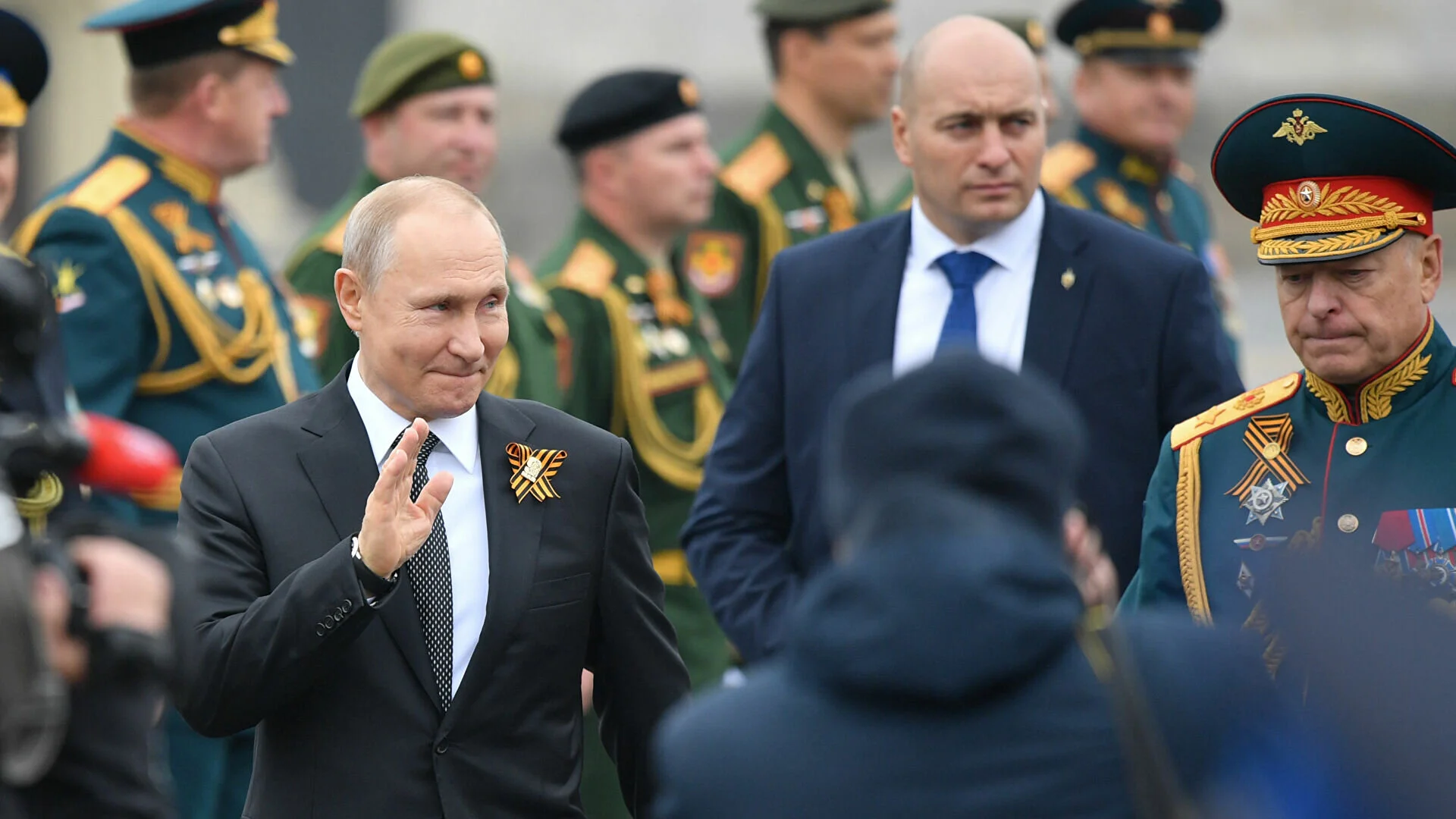 Не прекращаются попытки переписывания истории: Владимир Путин на Параде Победы рассказал о "живучести" идеологии нацизма