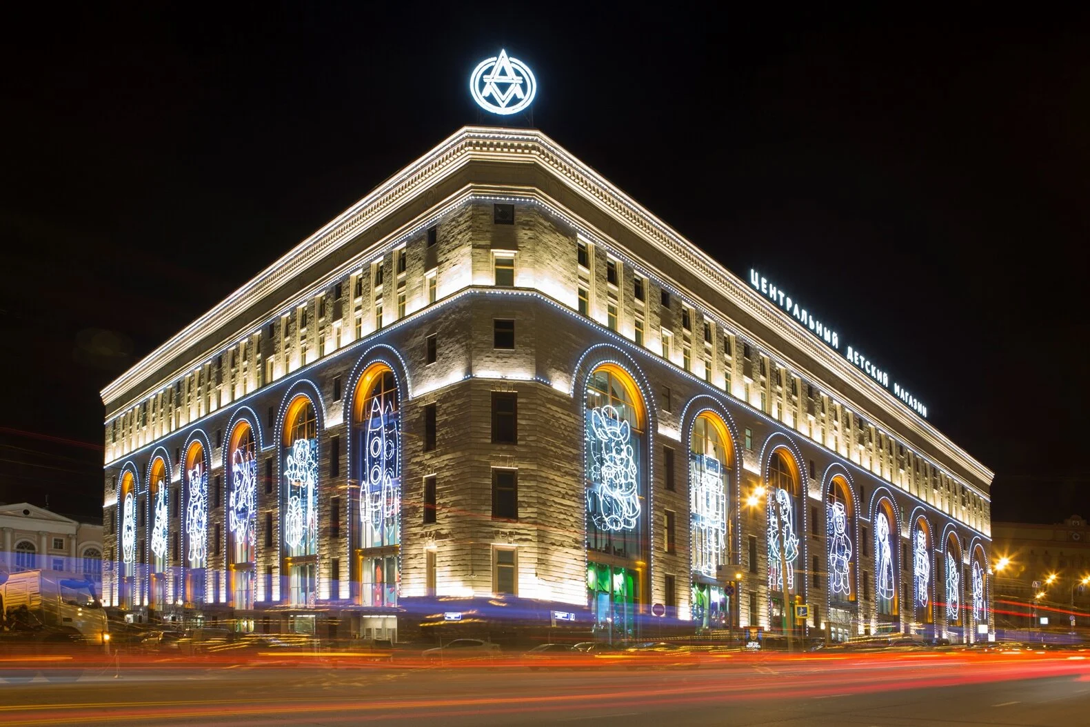 Центральный детский магазин на Лубянке вынужден приостановить работу - «Майор Гром» не прошел просто так