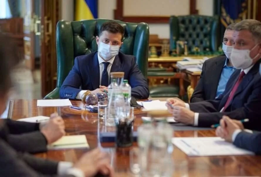 Украина отреагировала на инцидент с самолетом Ryanair над Белоруссией - президент Зеленский поручил прекратить авиационное сообщение