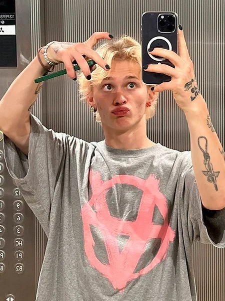 "Ледниковый период" внезапно покинул Даня Милохин —&nbsp;у Ильи Авербуха это вызвало шок