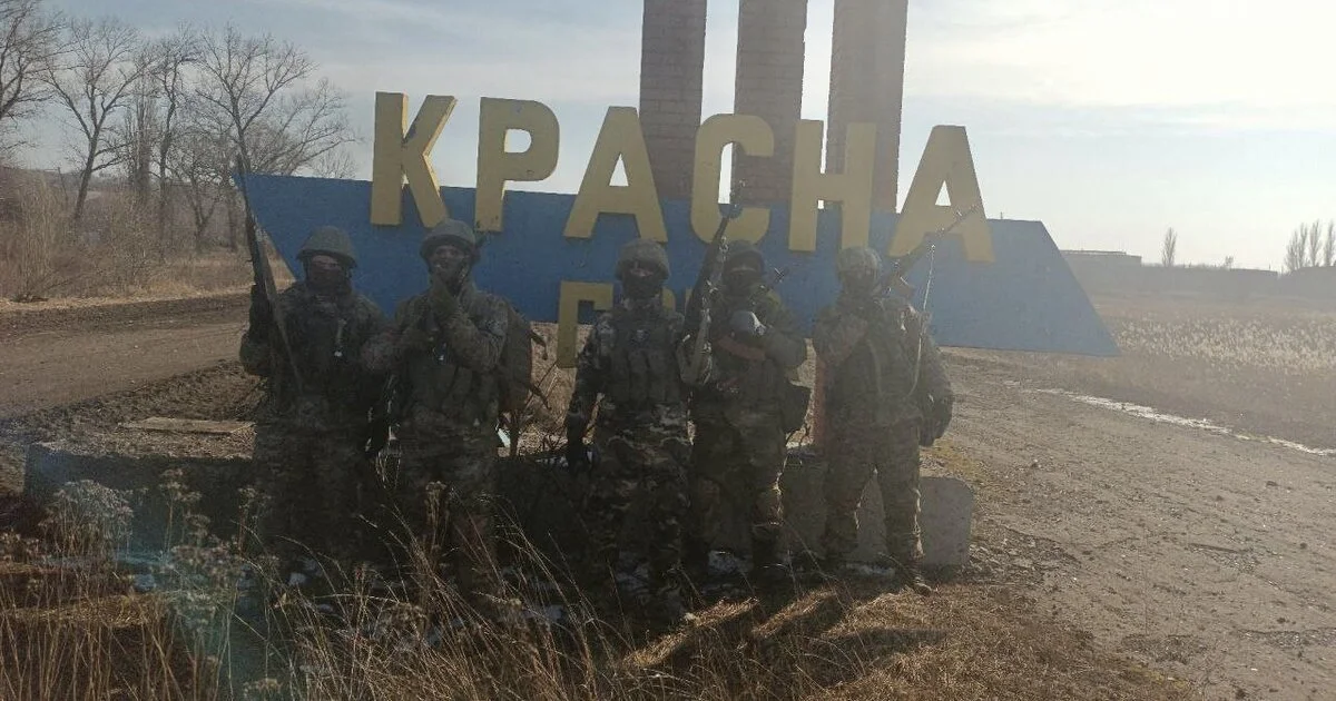 Основатель ЧВК "Вагнер" сообщил о взятии населенного пункта Красная гора