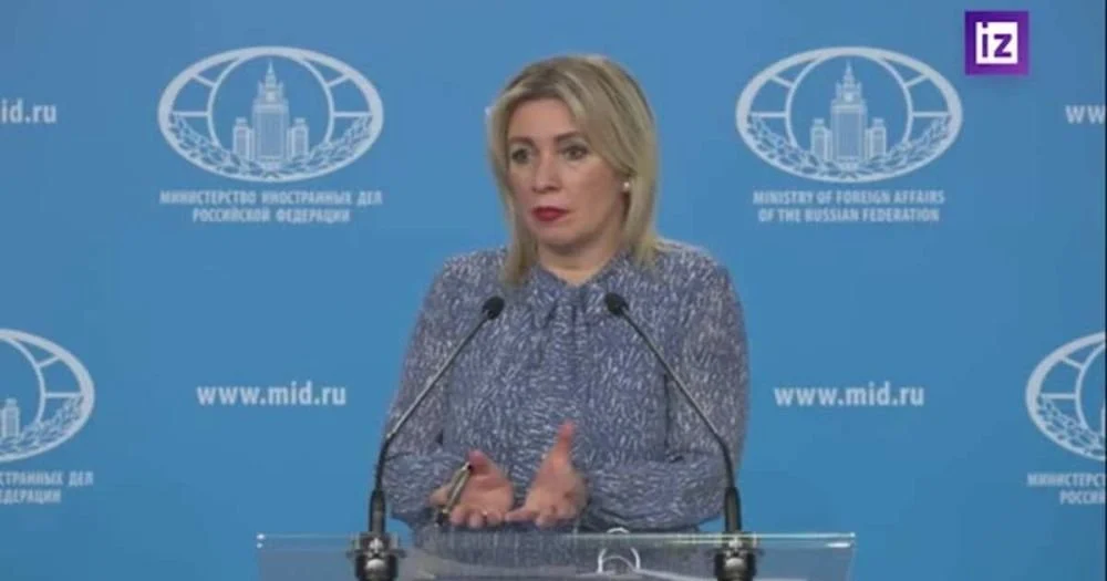 Мария Захарова ответила Владимиру Зеленскому на предложение переименовать Россию