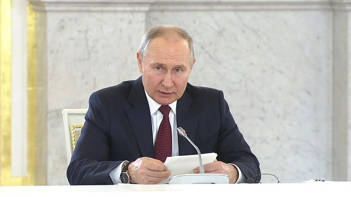 Владимир Путин учредил новую государственную награду