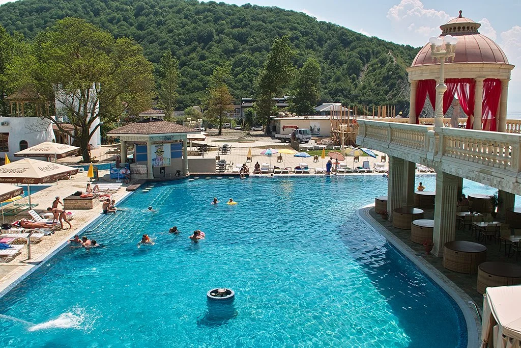 Семейные отели на черноморском побережье почти полностью забронированы