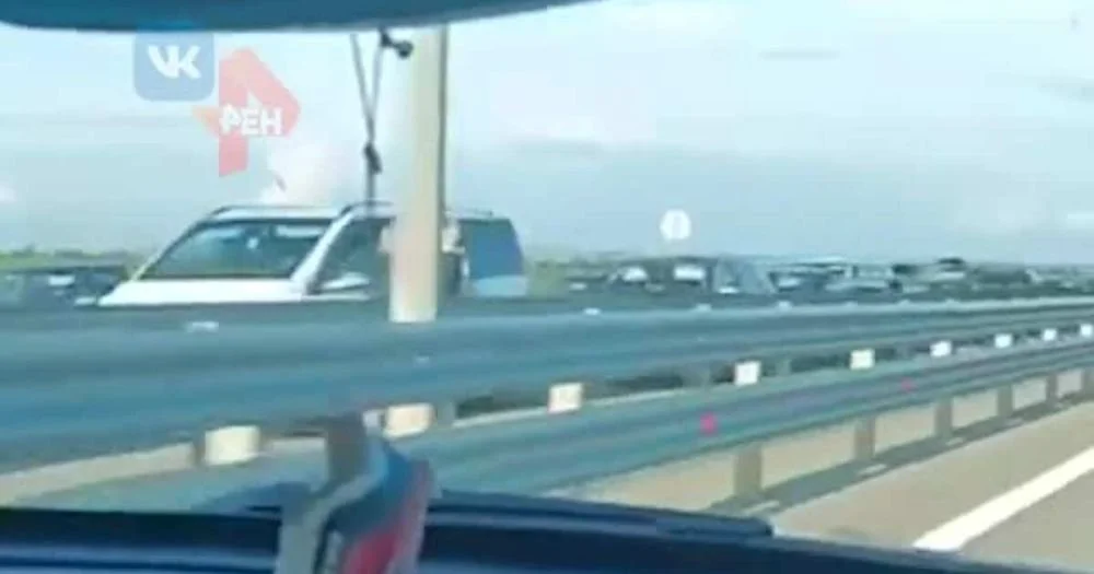 Выросли пробки у Крымского моста 