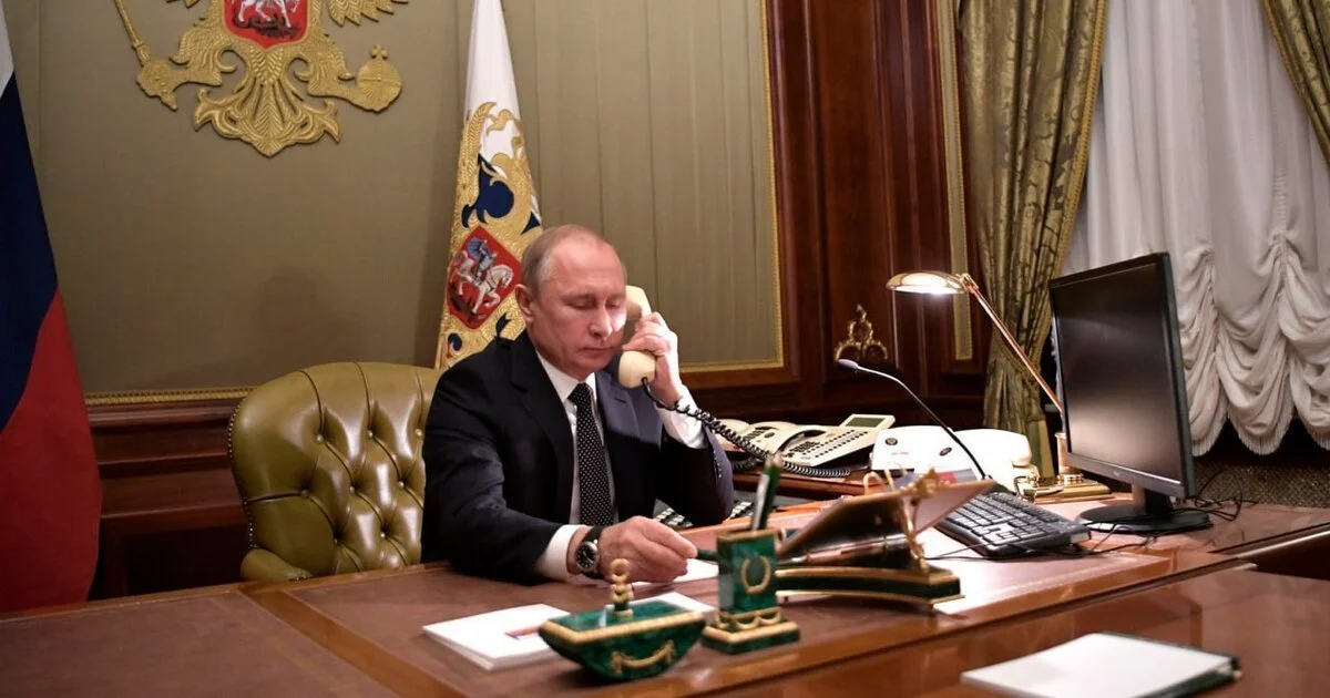 Владимир Путин поблагодарил коллегу из Египта за содействие в эвакуации россиян из сектора Газа