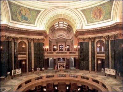 Wisc+Capitol+Interior.jpg