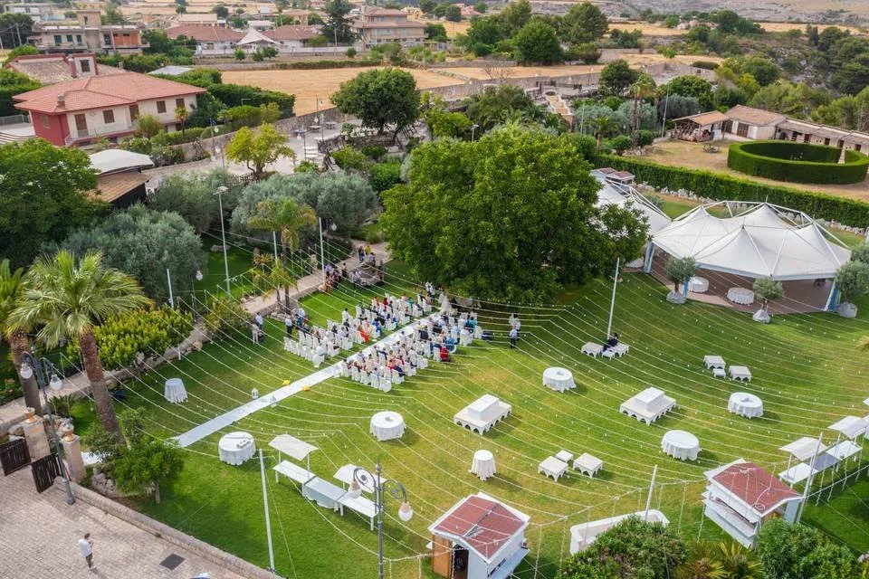 VALLE DI ERA RAGUSA MATRIMONIO.jpeg