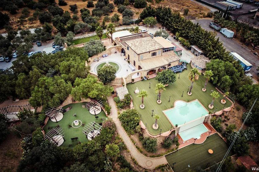 PARCO DEI PRINCIPI CALTANISSETTA MATRIMONIO.jpeg