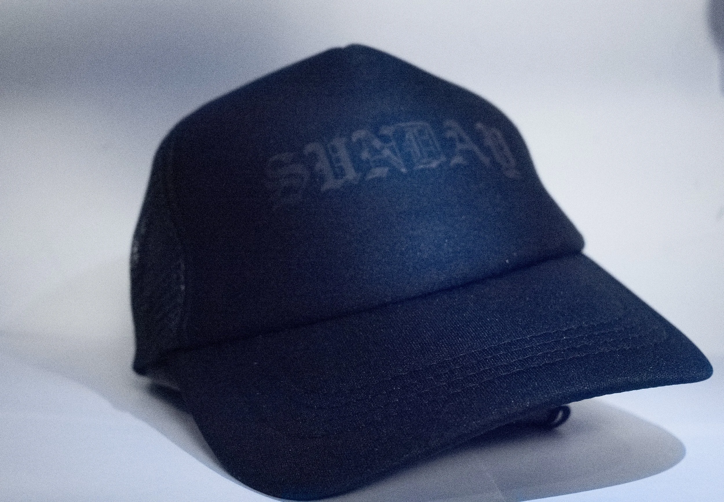 SUNDAY BLK/BLK TRUCKER