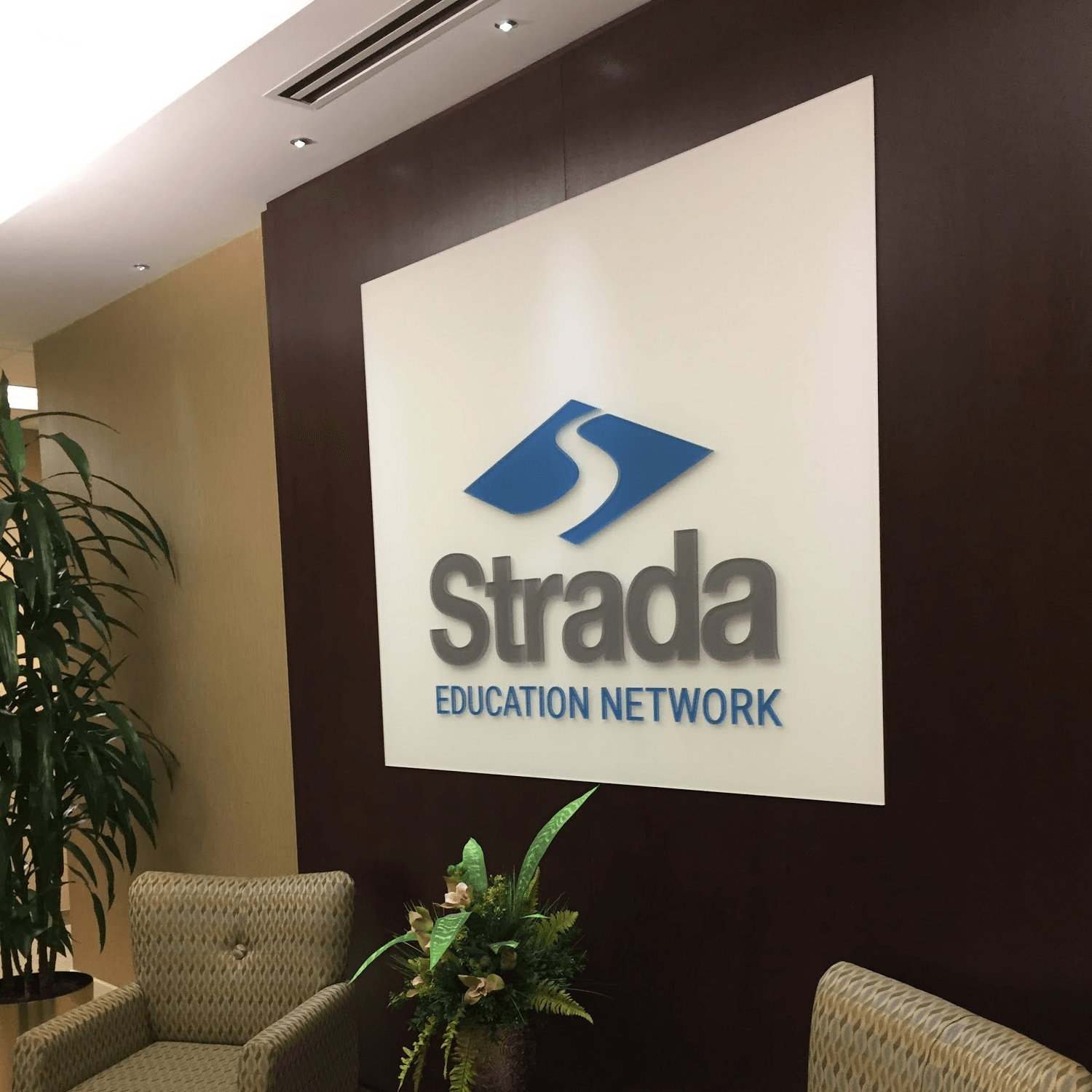 strada-office-photo-2.png
