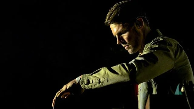 New video with @tychomusic and @heysaintsinner, using footage from their rehearsals and first live shows of the Weather tour ✨ link in bio

Shot with @infinite__dip