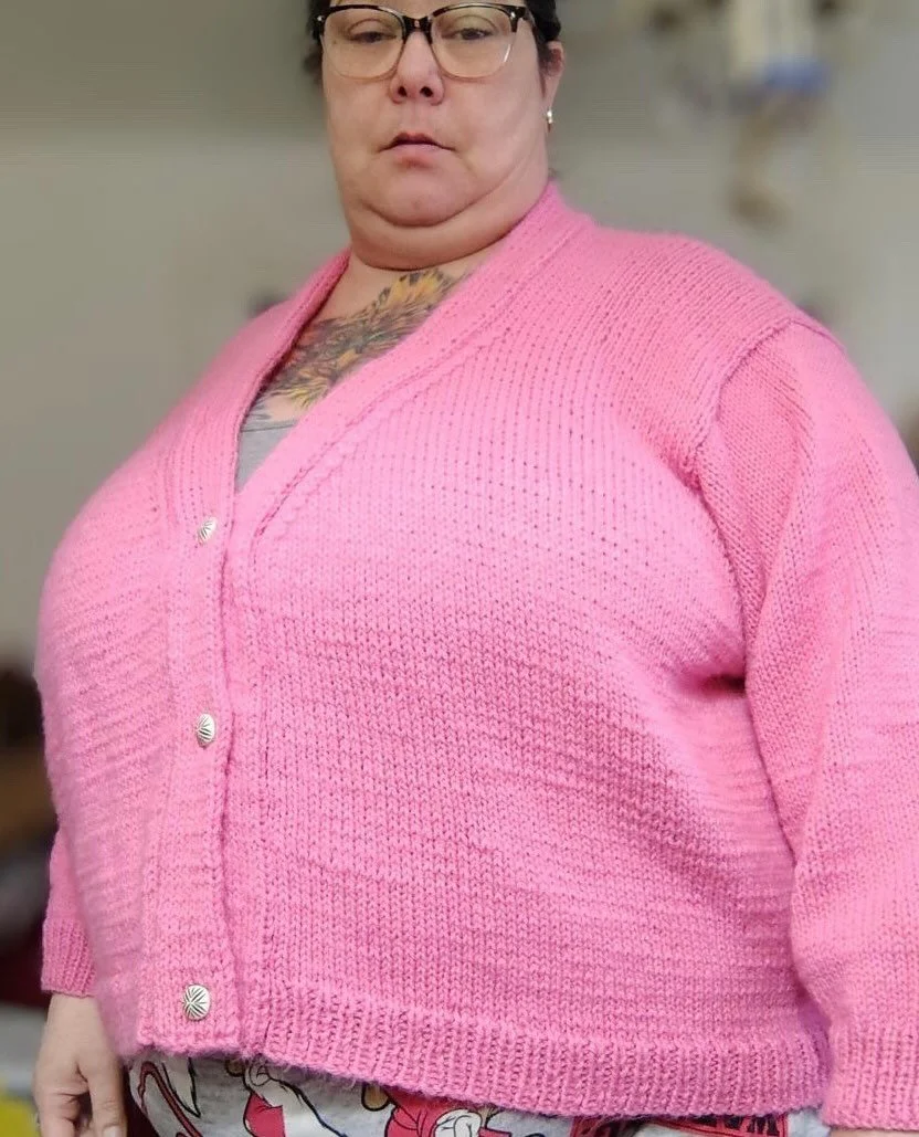 Why two lengths? My mistake = a customizable pattern for you. 👇🏼

Let&rsquo;s talk about my mistake ✨ As I was grading this pattern, I was really looking at the torso length. Since this bottom-up pattern isn&rsquo;t knit straight up (it&rsquo;s tap