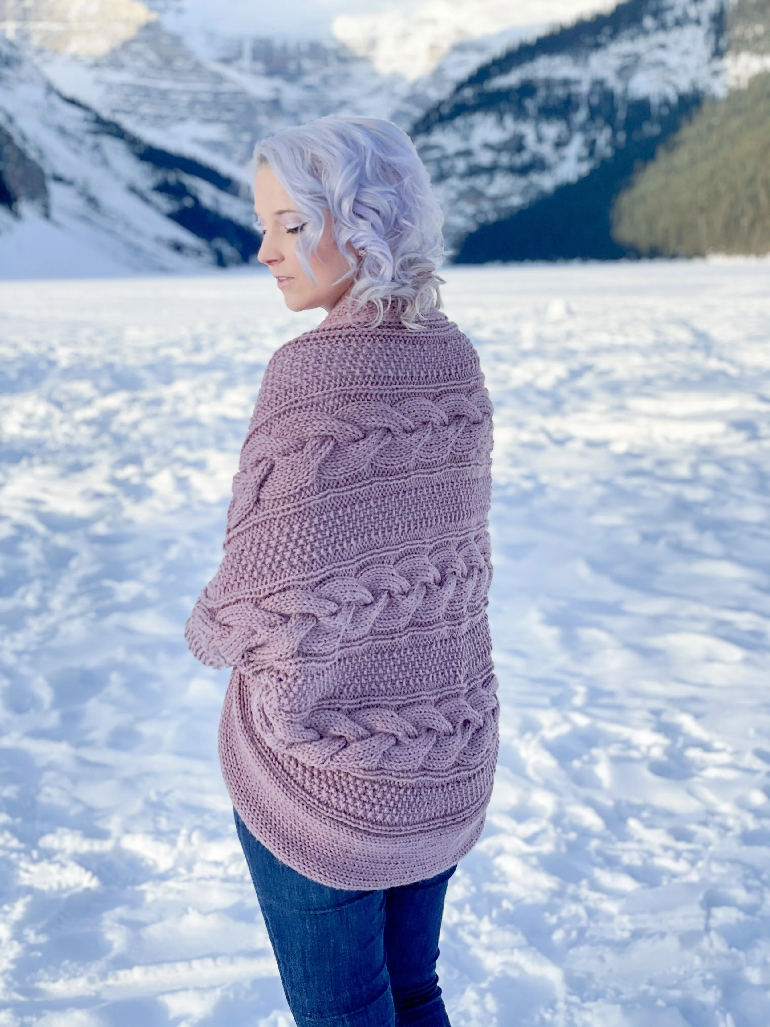 Cable Crush Cardigan - Knitting Pattern