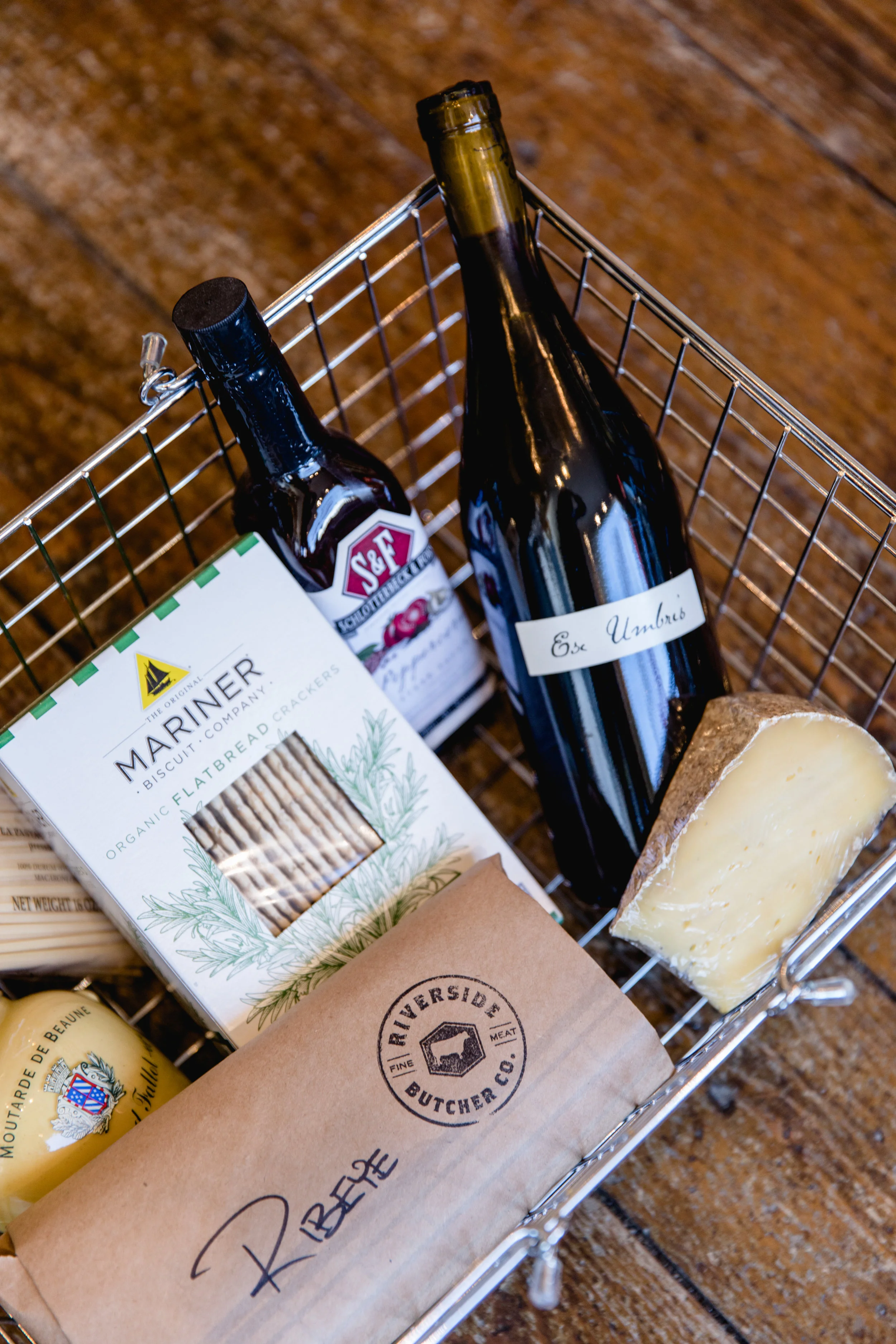 ERINLITTLE_RIVERSIDEBUTCHER-5971.jpg