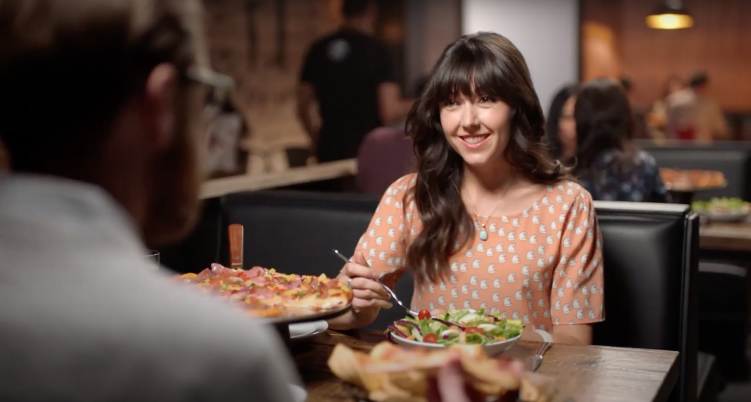 Round Table Pizza Blind Date_2.png