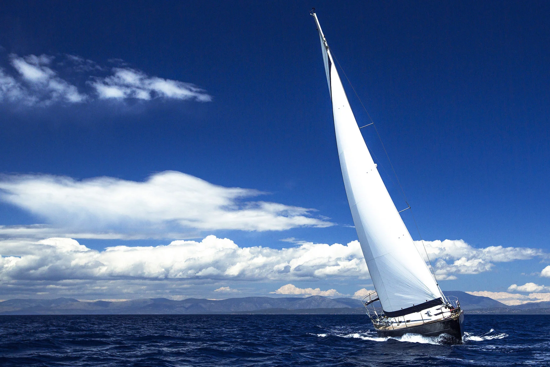 bigstock-Luxury-yachts-Boat-in-sailing-70094269-copy.jpg