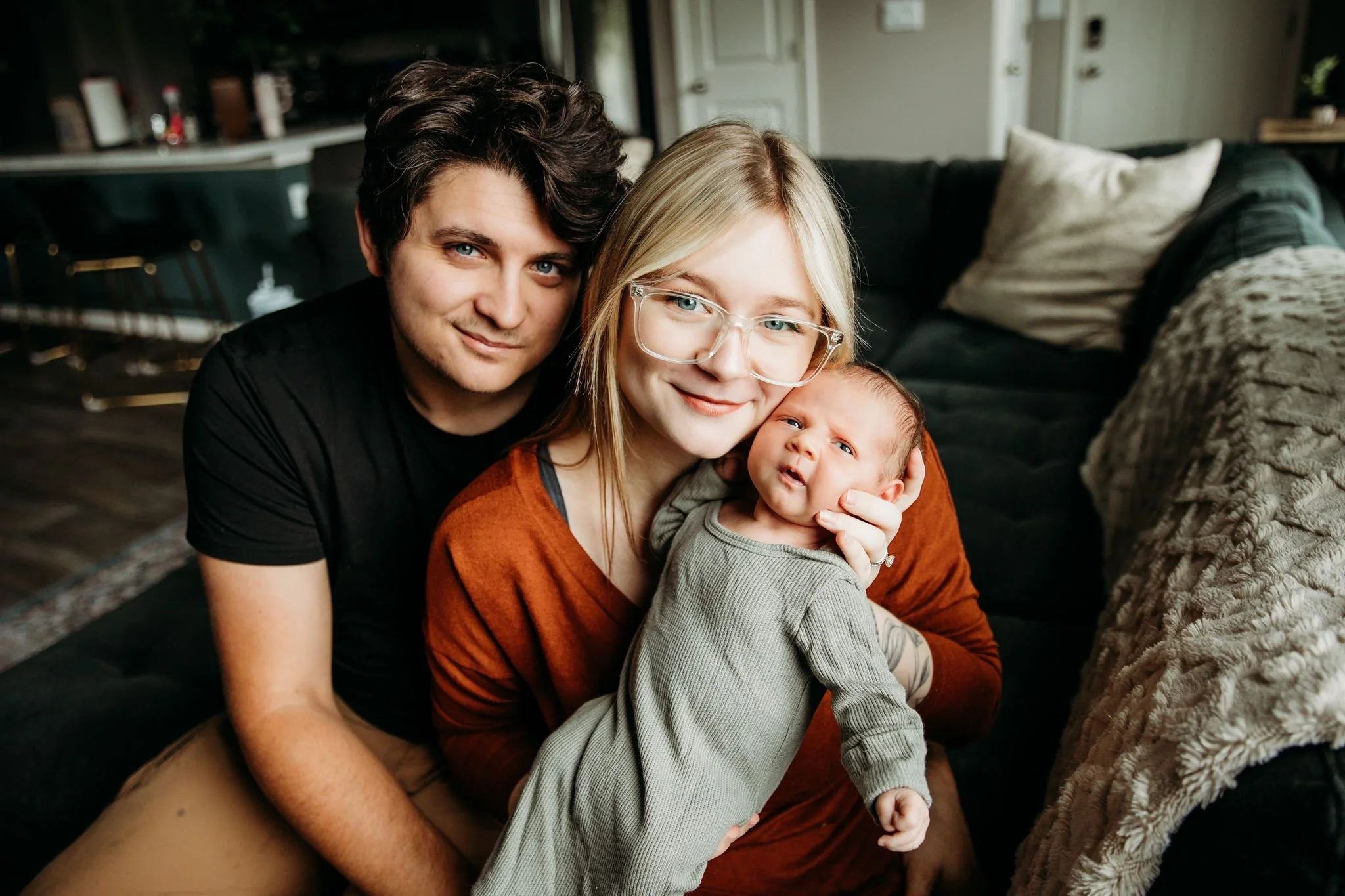 lifestyle_newborn_photography_in_home