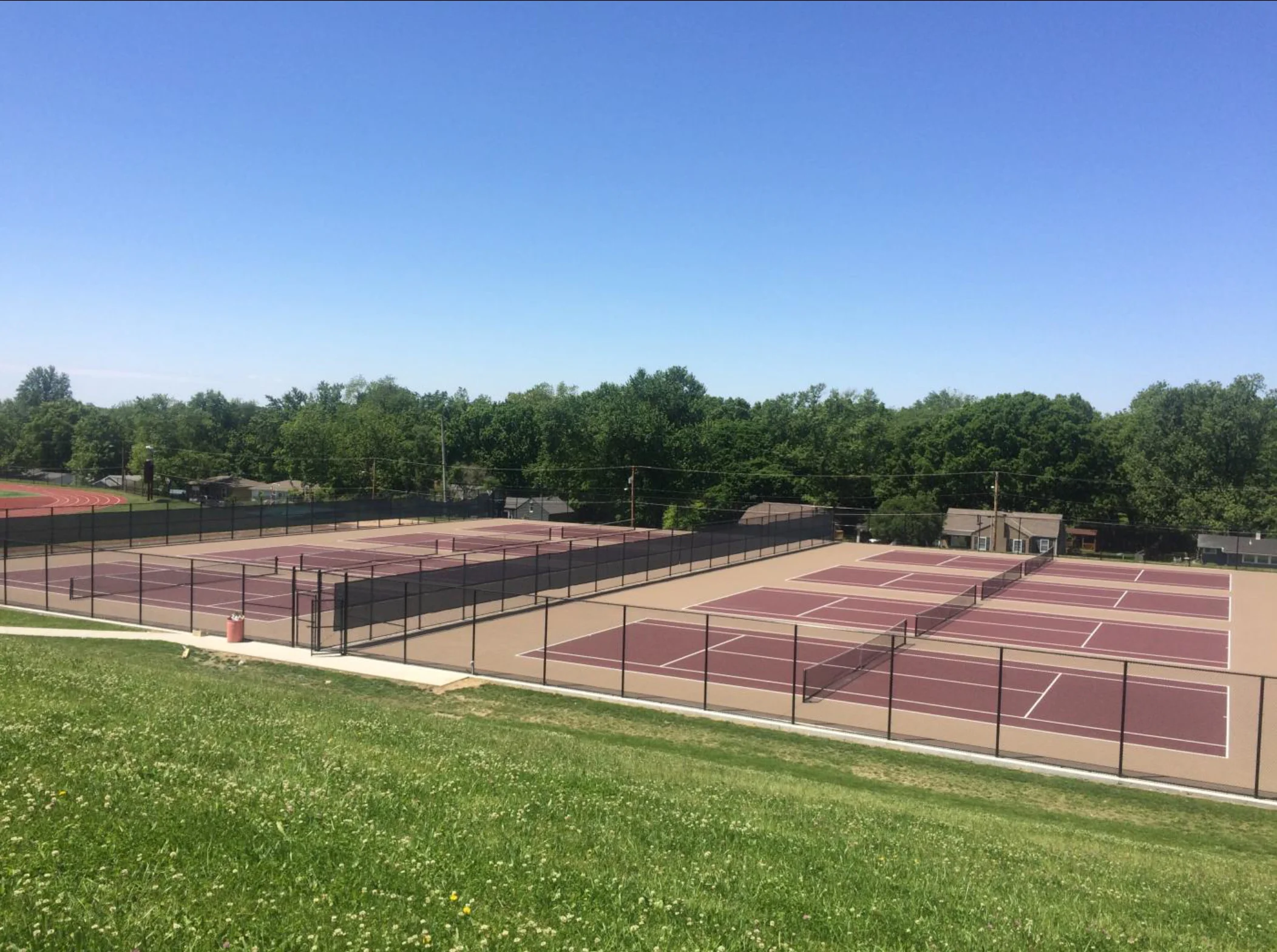 Contributed photo The Platte County Tennis Court committee presented the eight-court facility at Winnetonka High School, pictured here, as the desired design for Platte County High School’s new complex.
