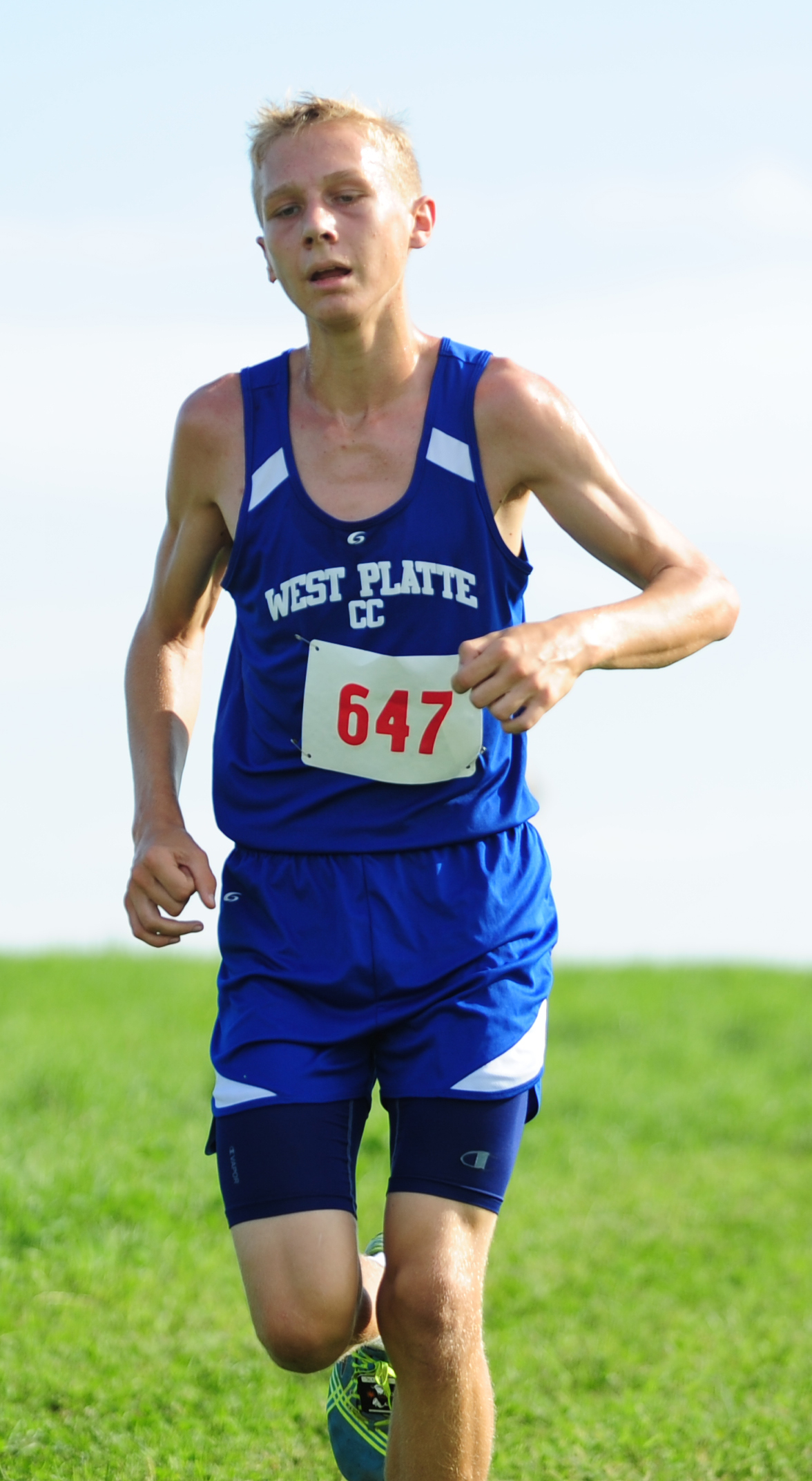 NICK INGRAM/Citizen photo West Platte sophomore Max Davies runs at Platte Ridge Park on Thursday, Sept. 15 in the Platte County Invitational. 