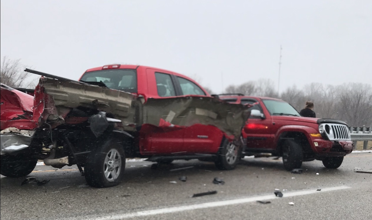 BRYCE MERENESS/Citizen photo A GMC Sierra and Jeep Liberty were two of four cars involved in an accident along Interstate 29 mile marker 29.6 on Sunday, April 1, in Platte County.