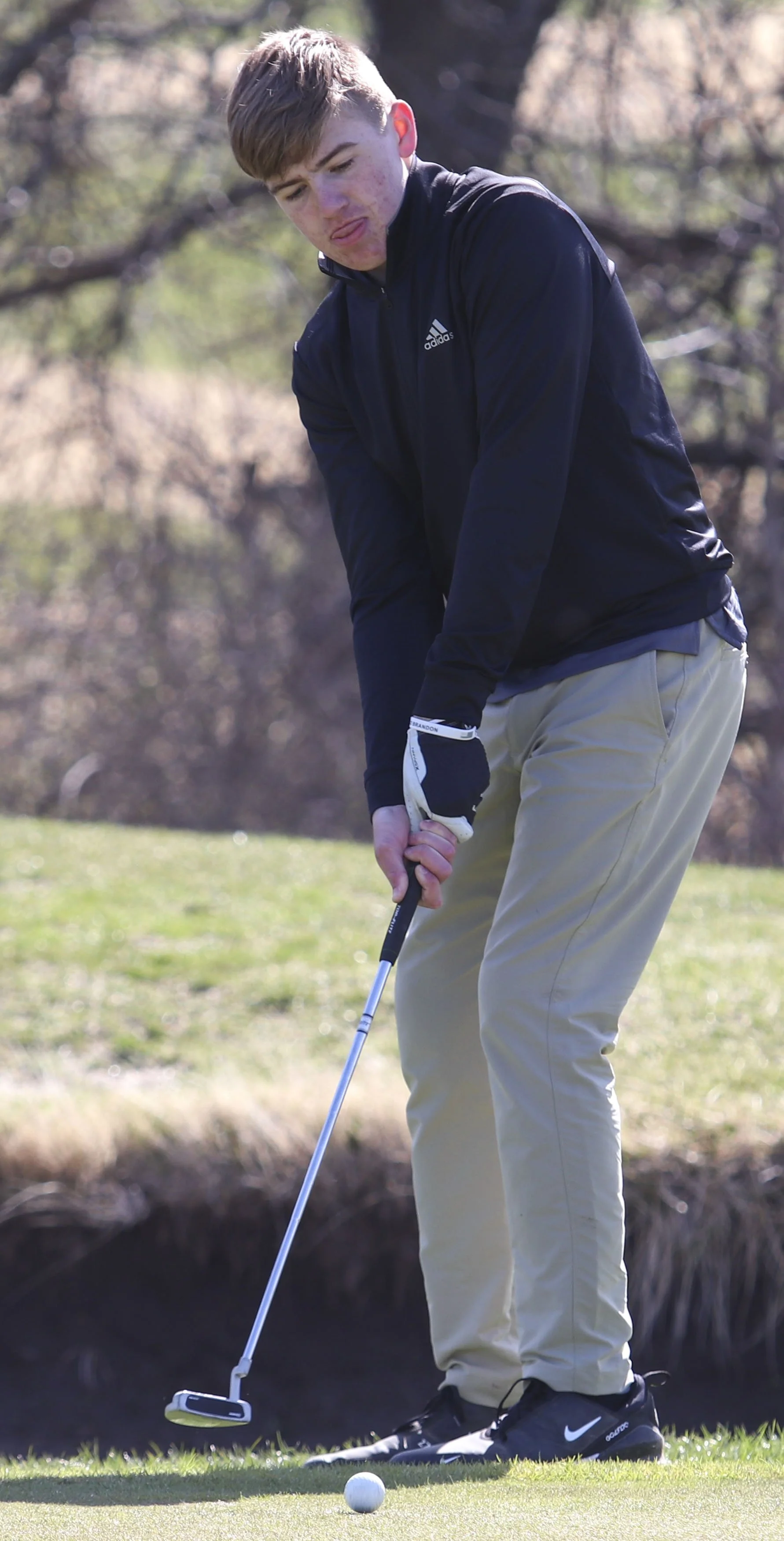 Merritt Bigus putt_1.jpg