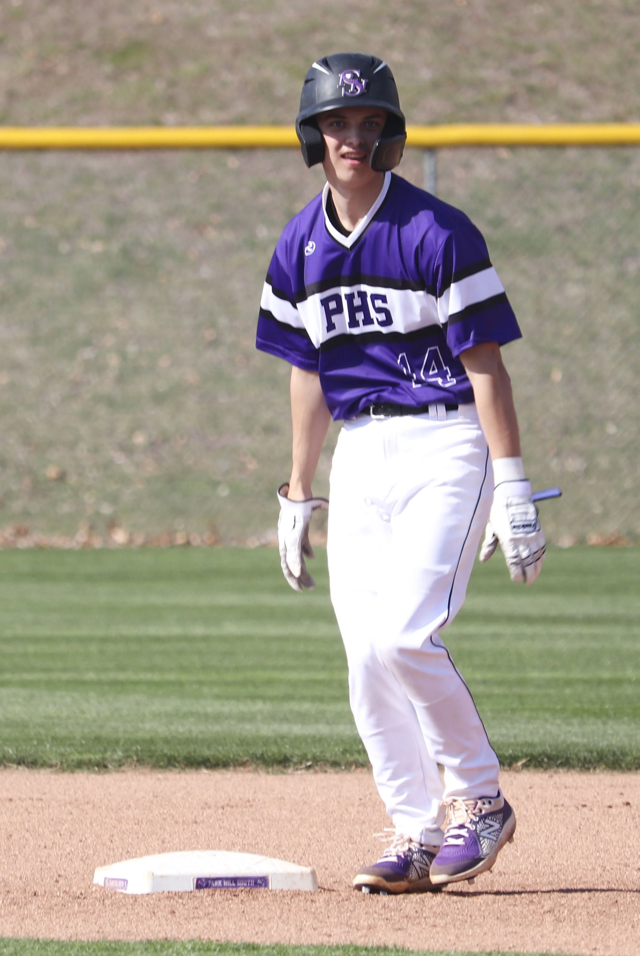 Andrew Agnew flossing on 2nd_3.jpg