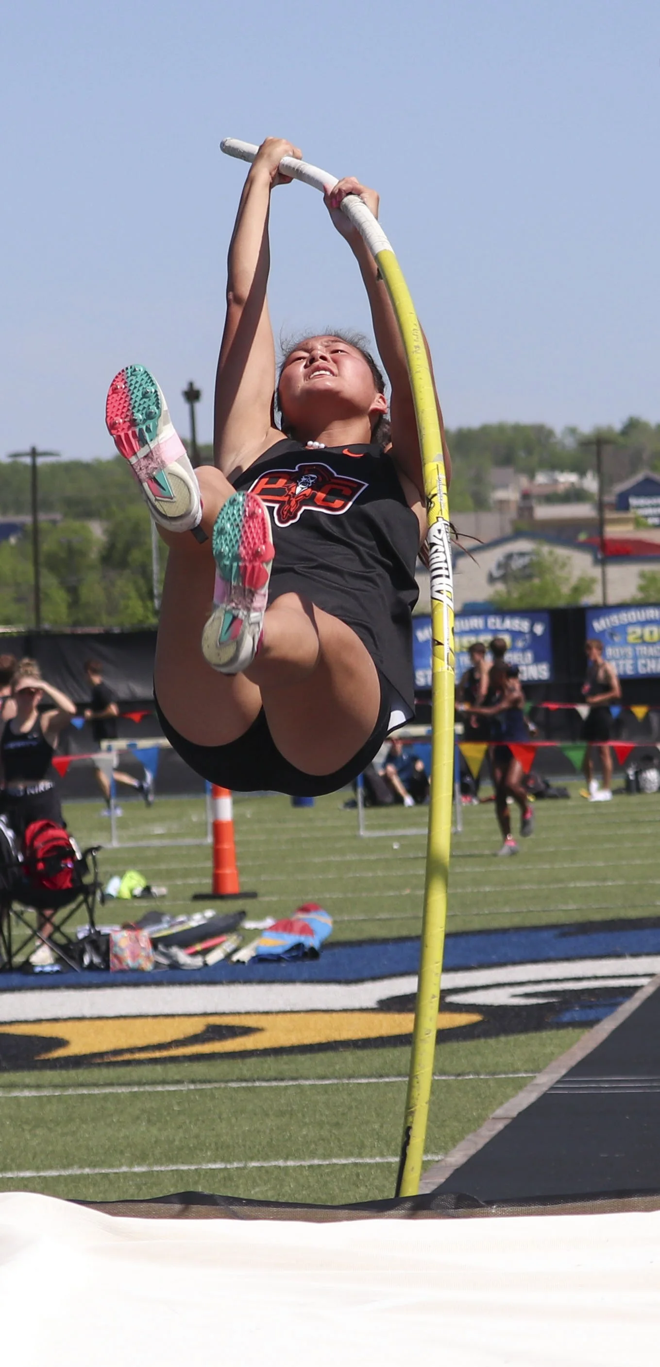 Maya Sullivan pole vault_3.jpg