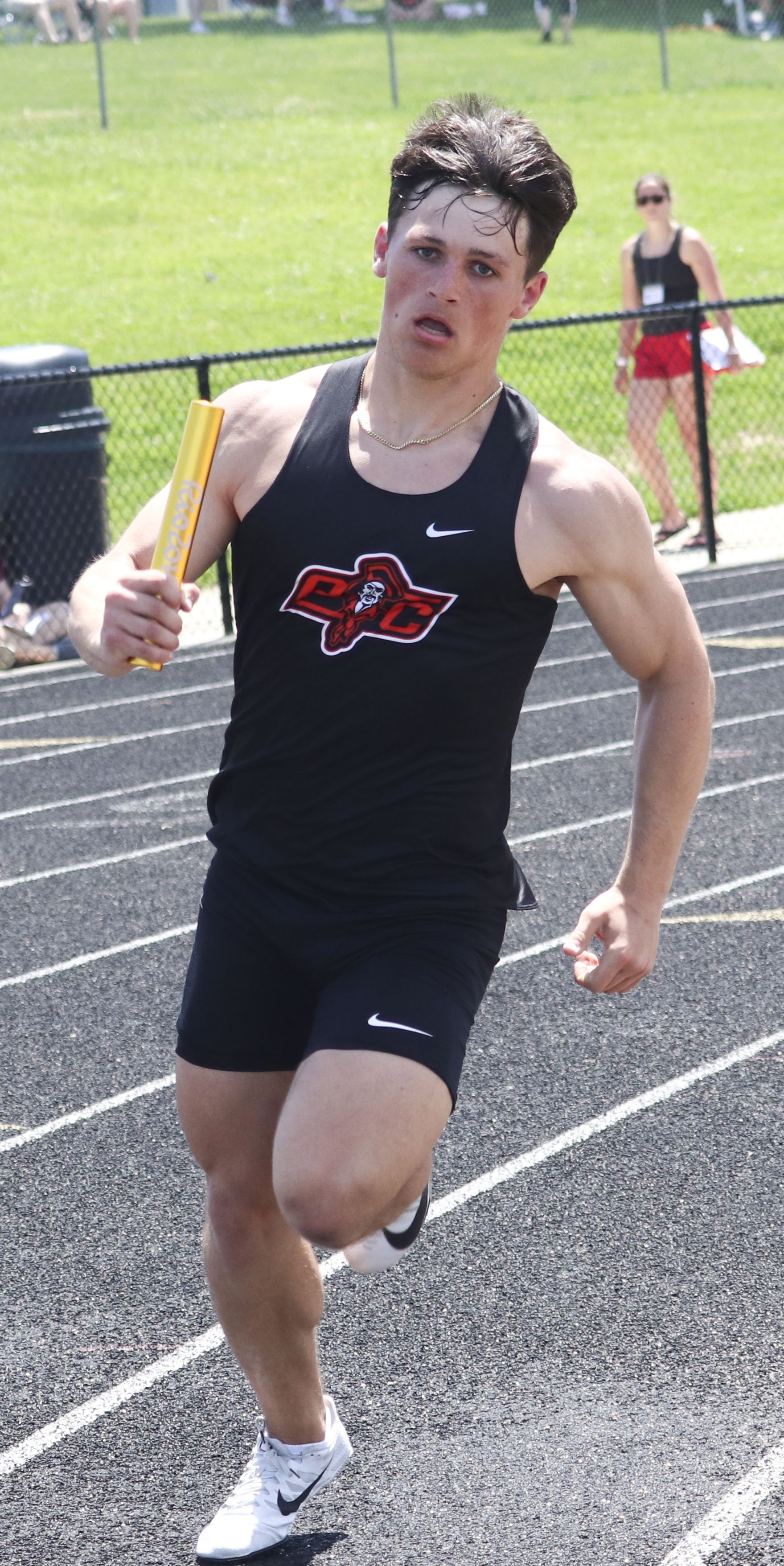PC boys 4x200 2nd leg_1.jpg