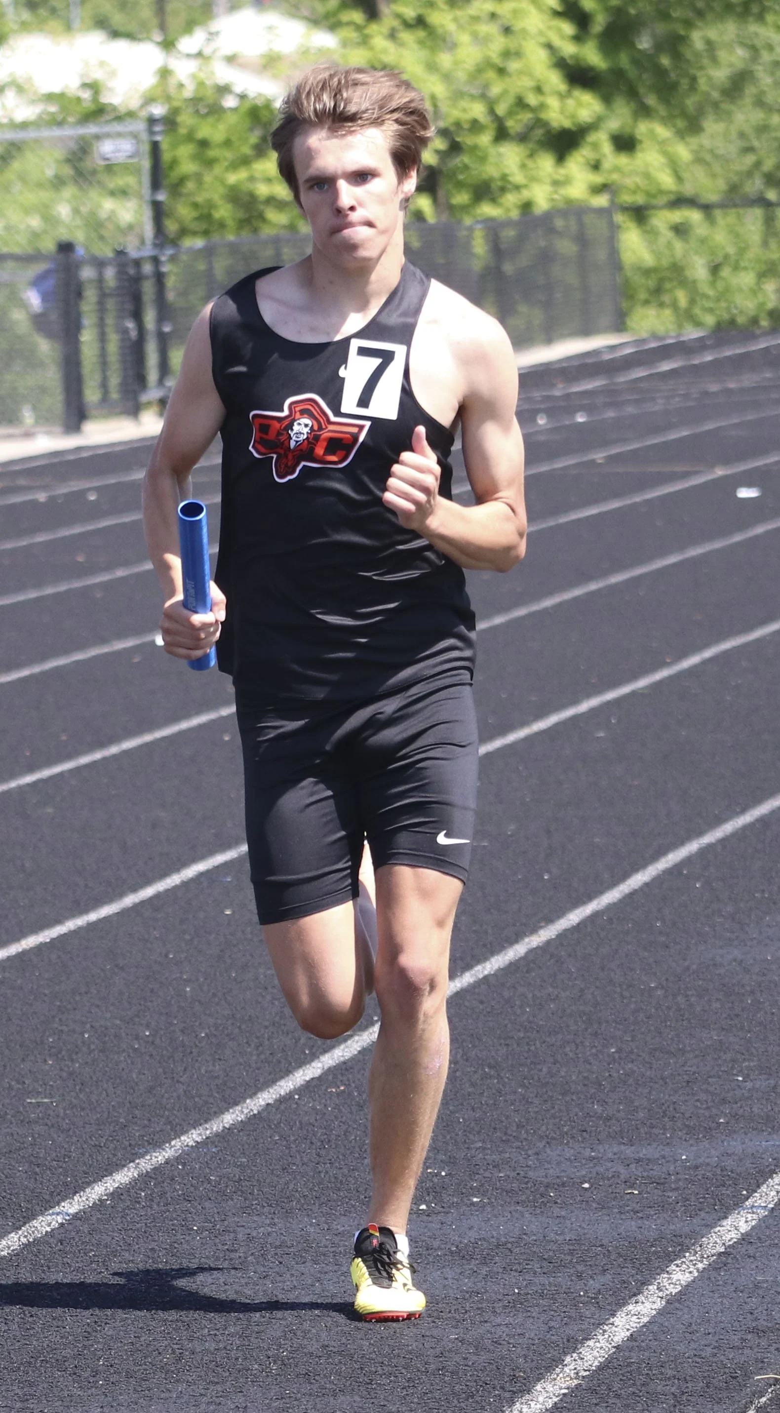 PC boys 4x800 final leg.jpg
