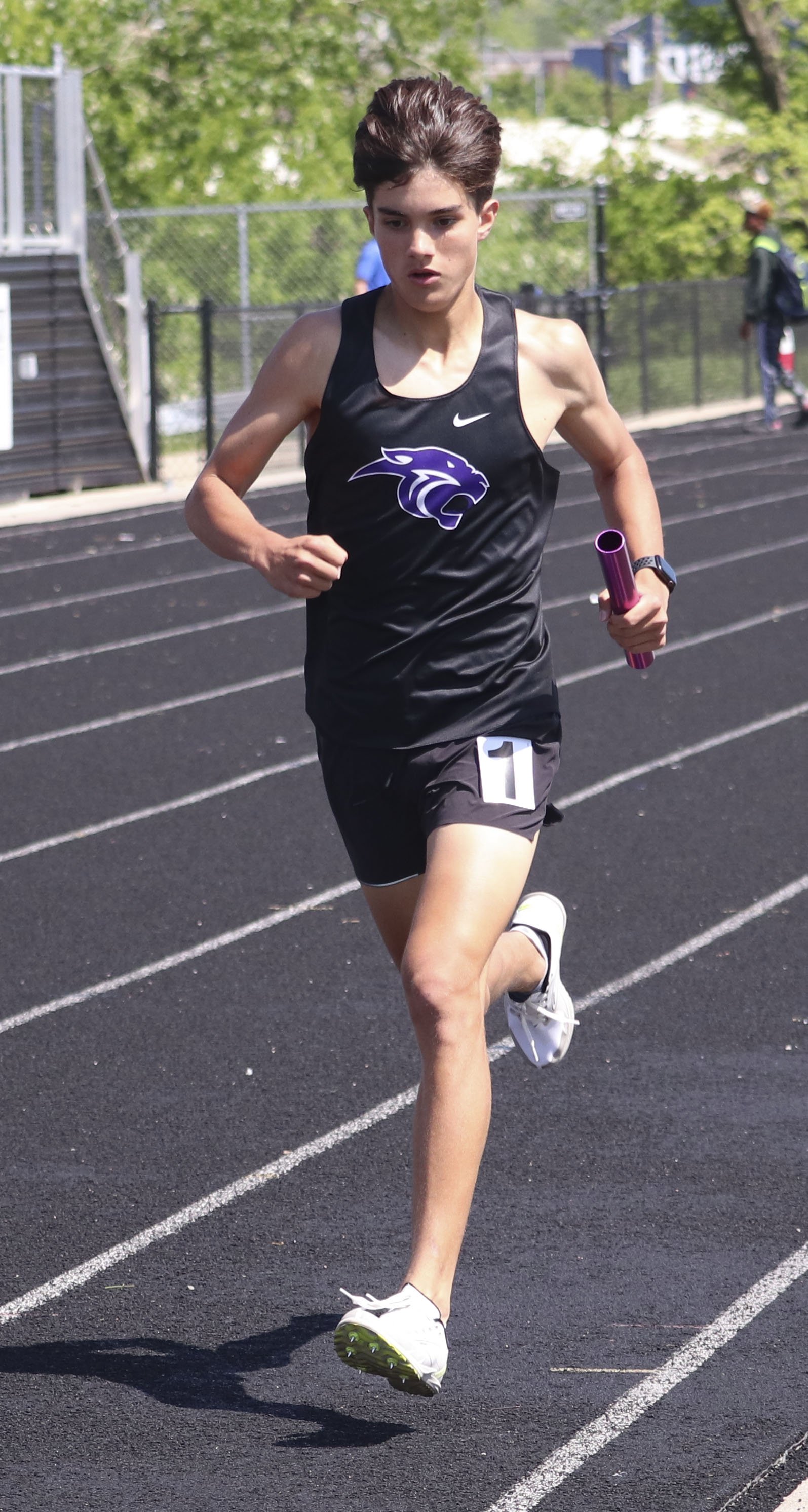 PHS boys 4x800 final leg.jpg